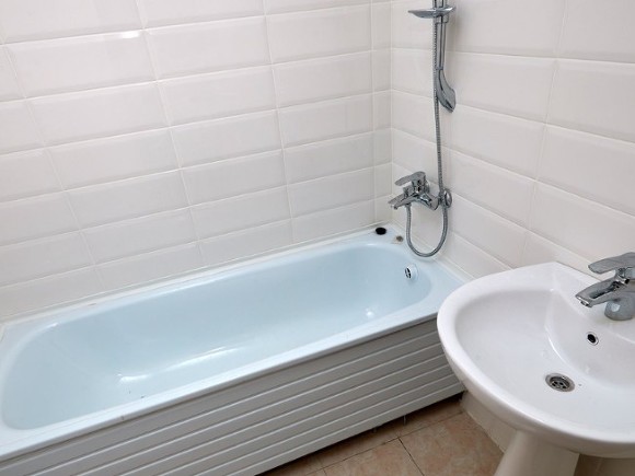 Годовалая девочка утонула в ванной в московской квартире